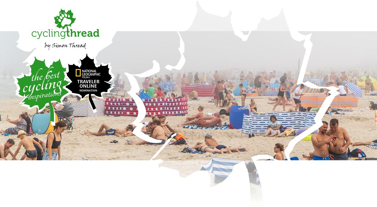 Beach in&nbsp;Ustka in&nbsp;the&nbsp;fog