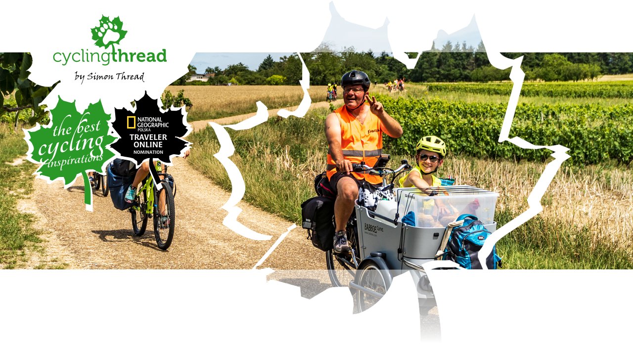 A cycling family on&nbsp;the&nbsp;Loire route in&nbsp;France