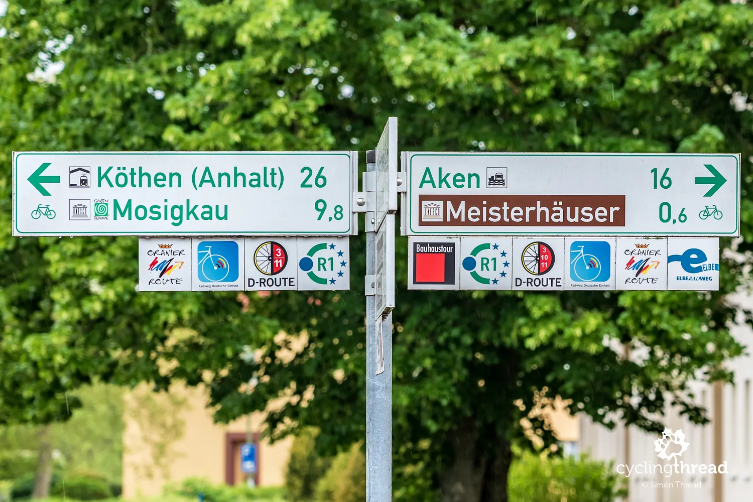 Cycle wayfinding signs in Germany
