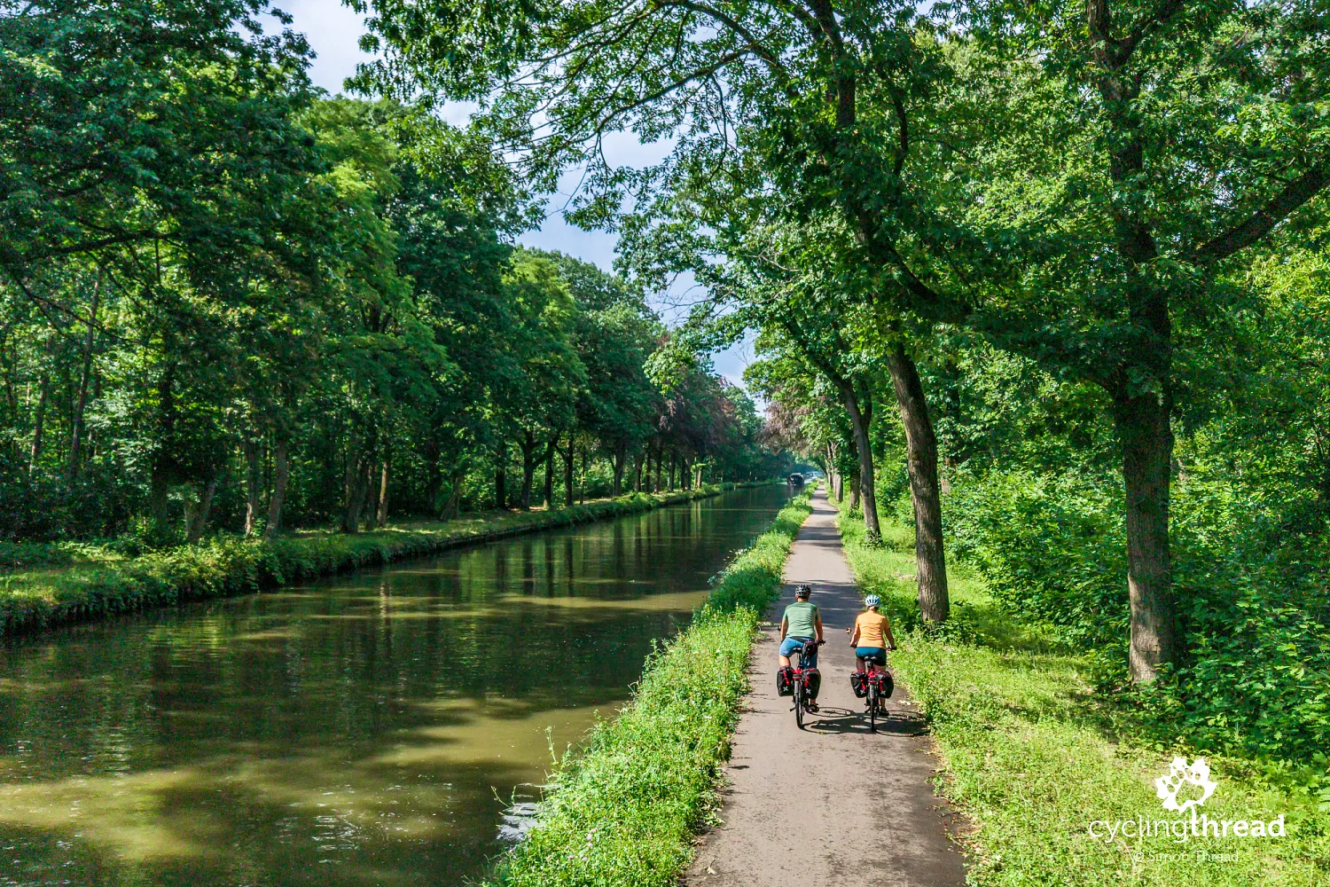 Cycling along the canals in Kempen