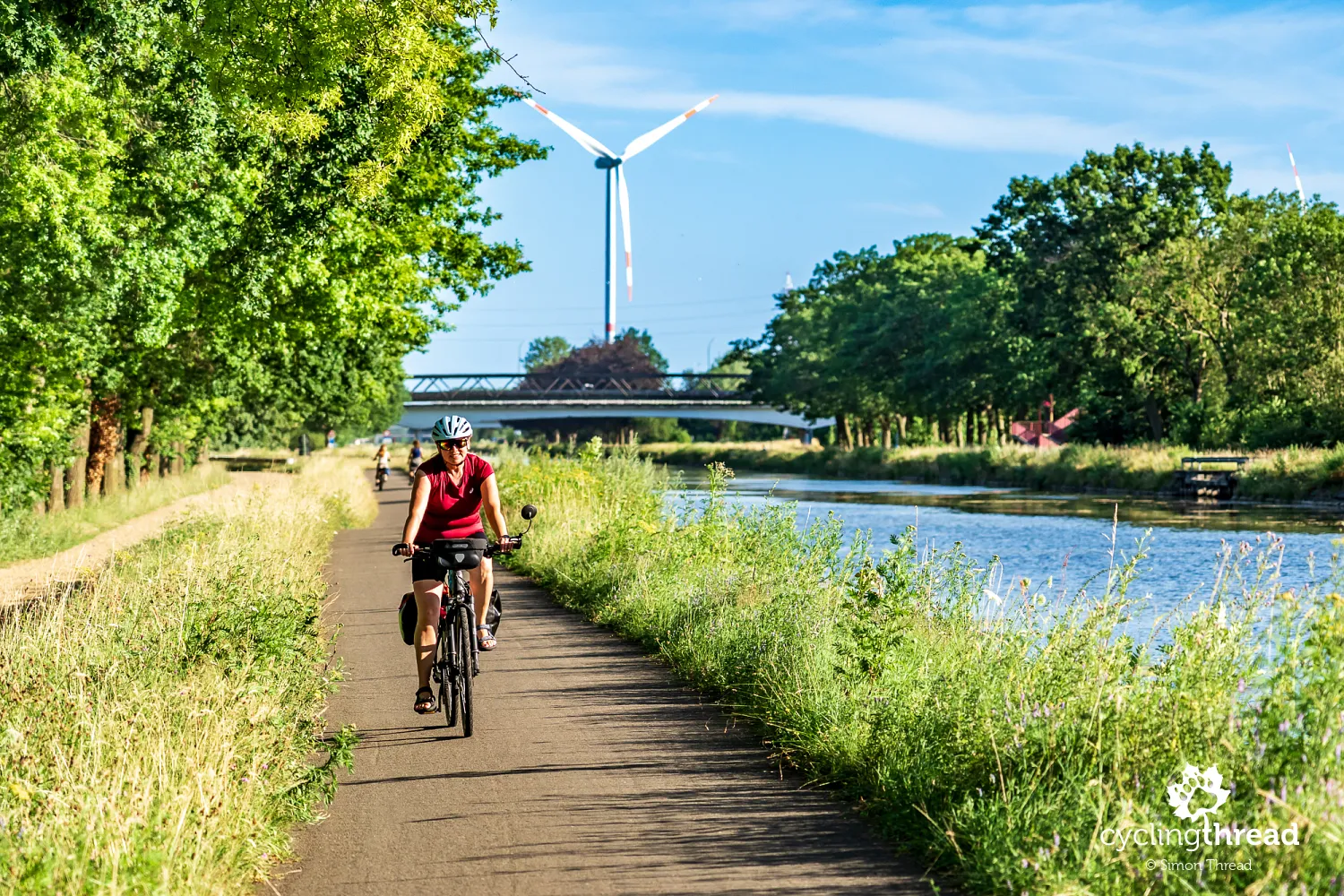 Cycling beside the Zuid-Willemsvaart canal