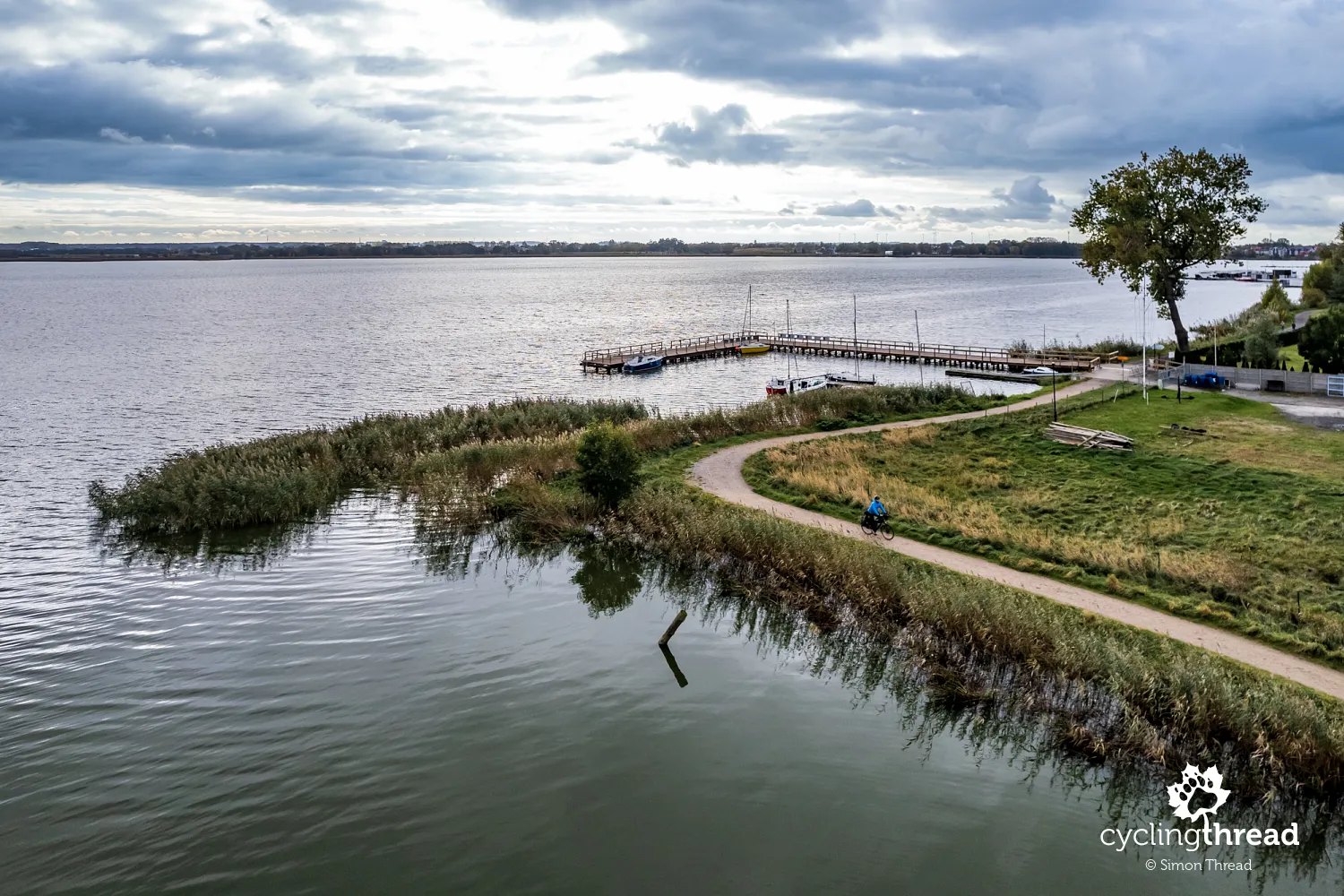 EuroVelo 10 along Lake Jamno
