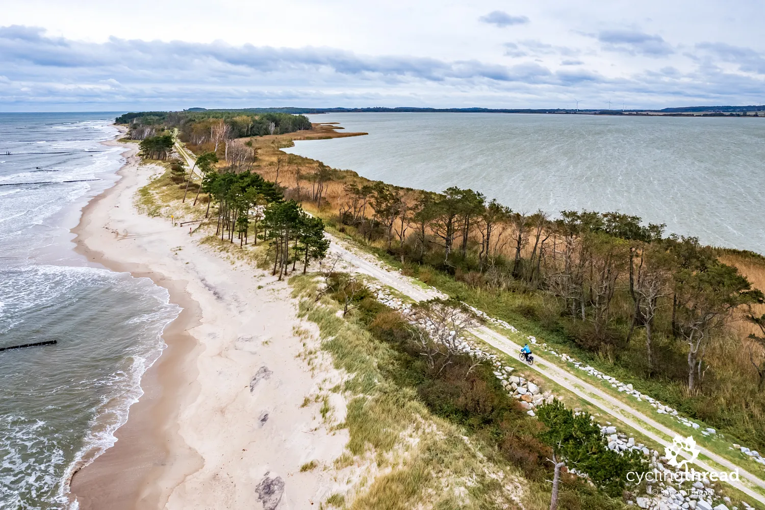 EuroVelo 10 between the sea and Lake Kopań