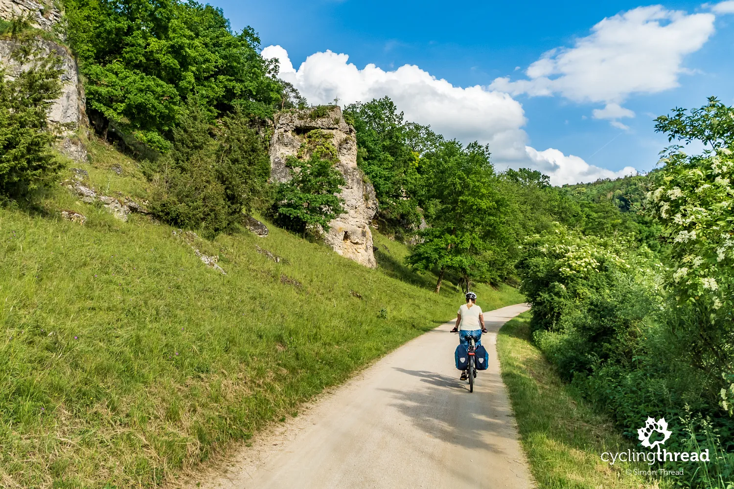 Gravel section of the Altmühl Valley Cycle Route