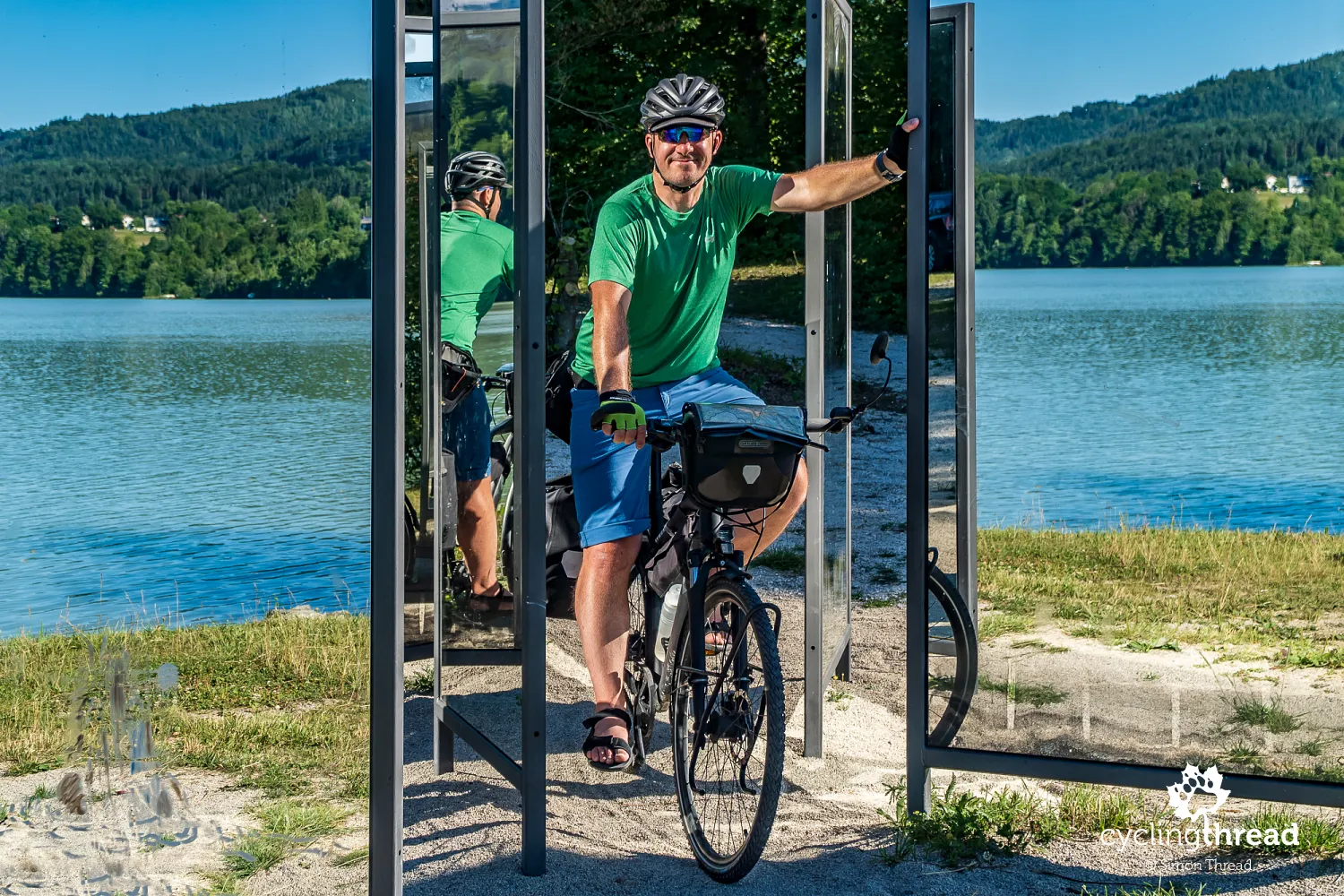 Mirrors above the Drava - an art installation