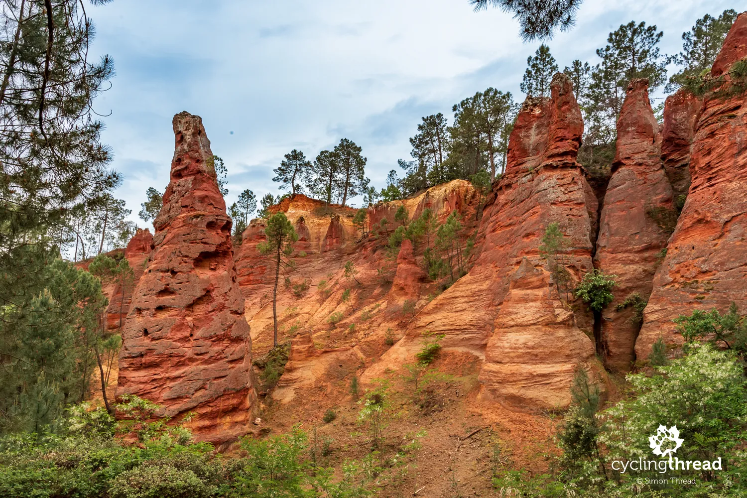 The ochre trail in Roussillon