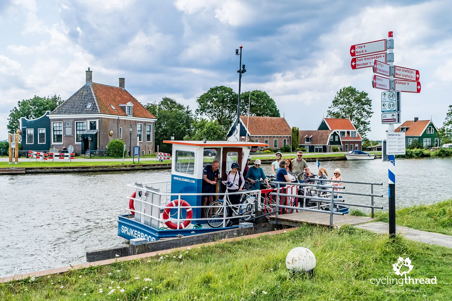 Pedestrian and cycling ferry in North Holland
