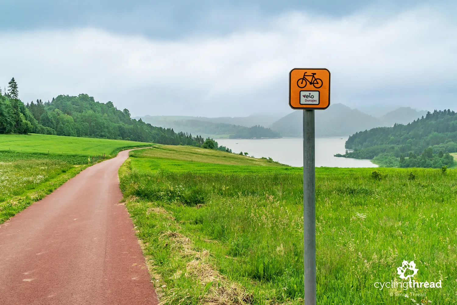 Velo Dunajec sign near Czorsztyn Lake