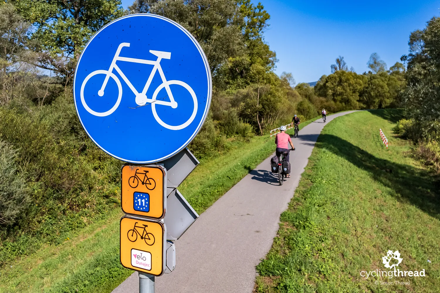 VeloDunajec cycle path beyond Nowy Sącz