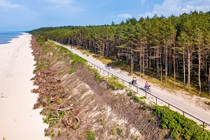 Cycling route near Krynica Morska on the Vistula Spit