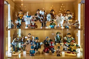 Incense cones shaped like figurines in Saxony