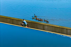 Riding below the&nbsp;water in&nbsp;Bokrijk