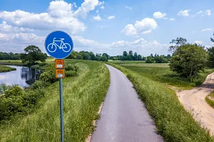 Vistula backwaters along the cycling route